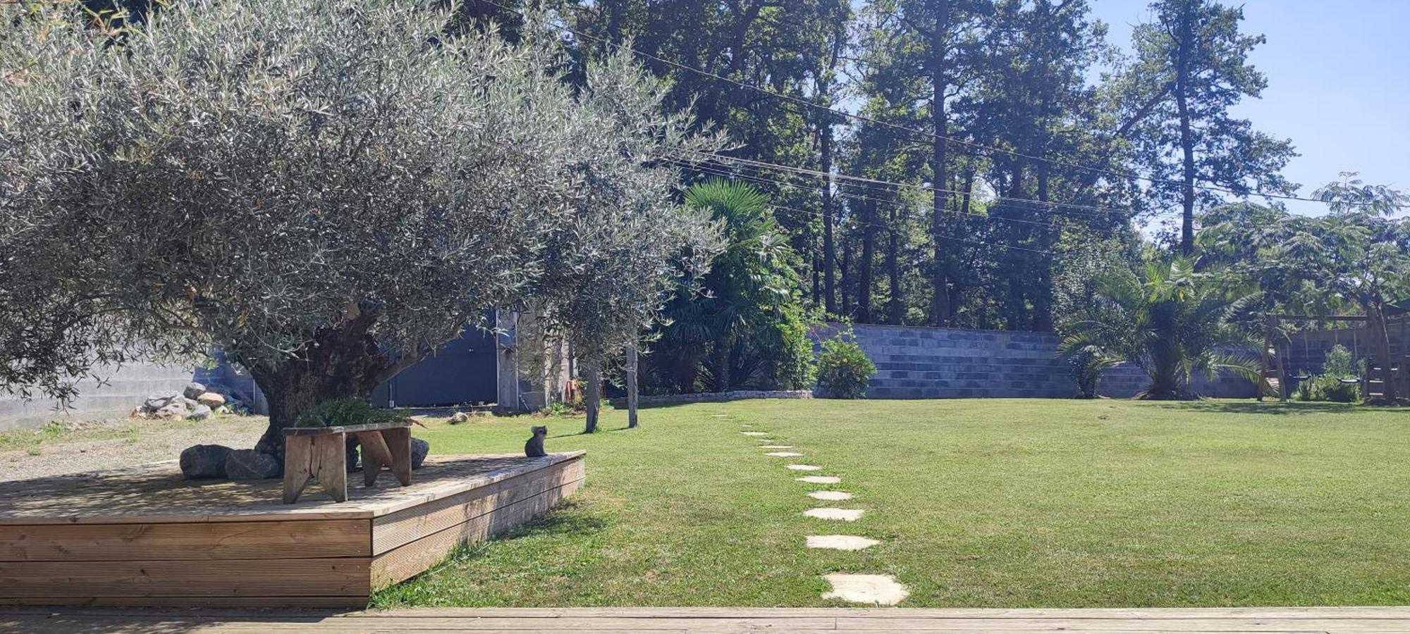 La Villa Ô bois - Maison en face de la forêt Séméac Extérieur photo